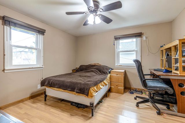 516 N Emroy Avenue, Elmhurst, IL 60126