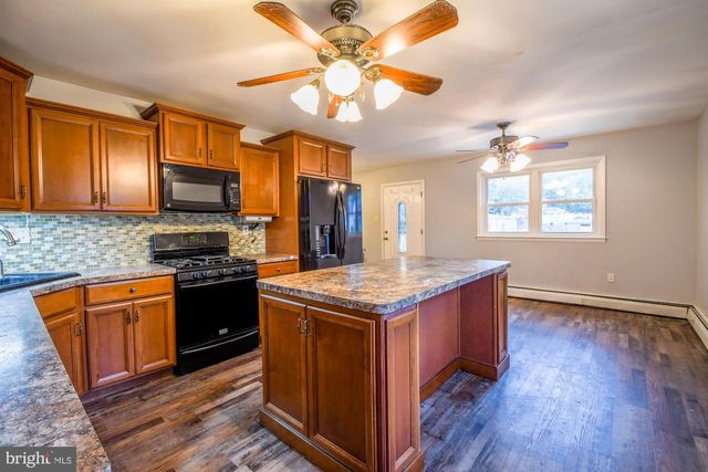 1310 EAST AVE, Roslyn, PA 19001