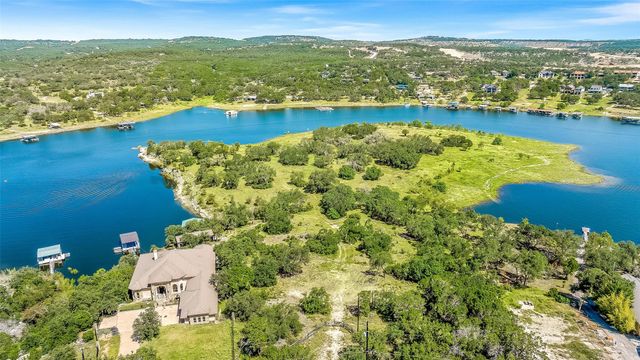 19813 Lakehurst LOOP, Spicewood, TX 78669