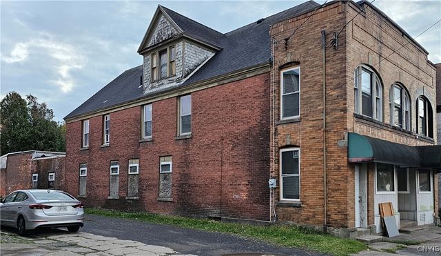 744-746 Bleecker Street, Utica, NY 13501