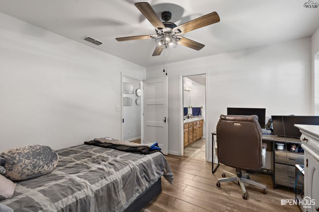 108 NORTHWOOD STREET, Henrietta, TX 76365