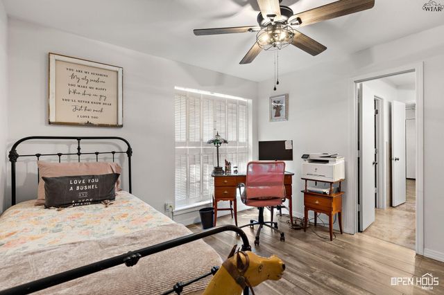 108 NORTHWOOD STREET, Henrietta, TX 76365