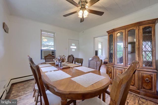 651 LAWN RD, Palmyra, PA 17078