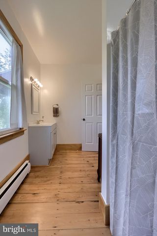 651 LAWN RD, Palmyra, PA 17078