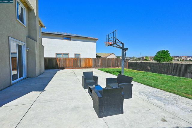 410 Malicoat Ave, Oakley, CA 94561