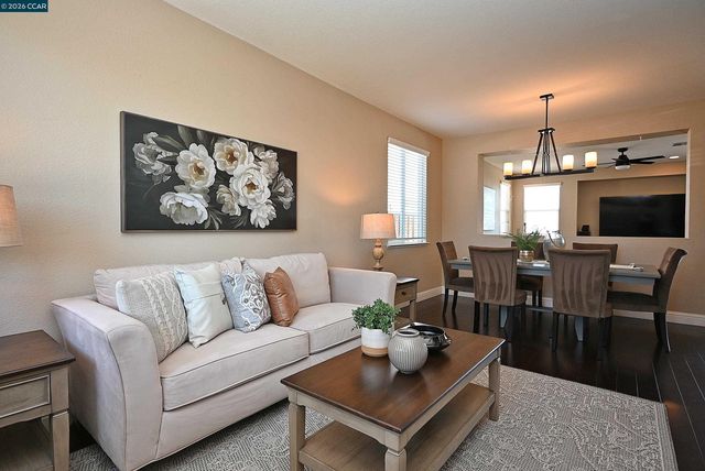 410 Malicoat Ave, Oakley, CA 94561