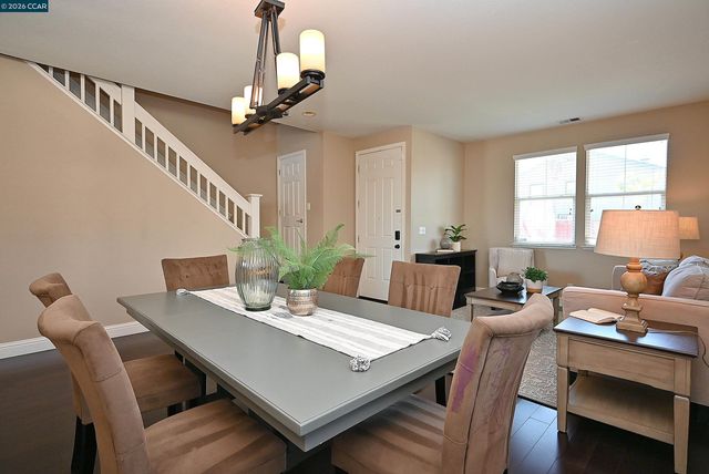 410 Malicoat Ave, Oakley, CA 94561