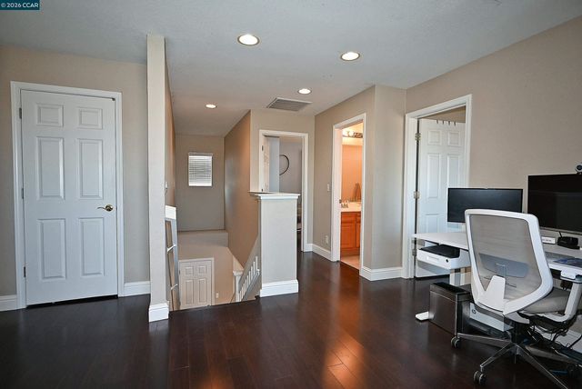 410 Malicoat Ave, Oakley, CA 94561