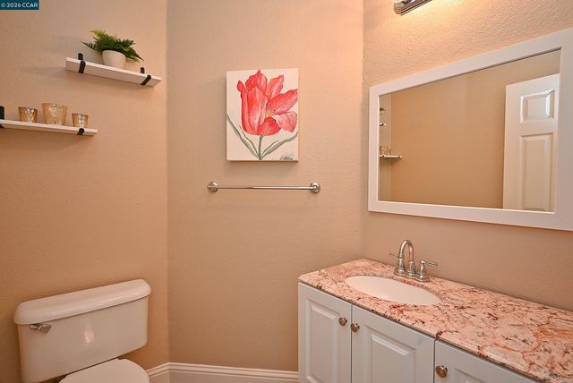 410 Malicoat Ave, Oakley, CA 94561