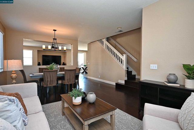 410 Malicoat Ave, Oakley, CA 94561