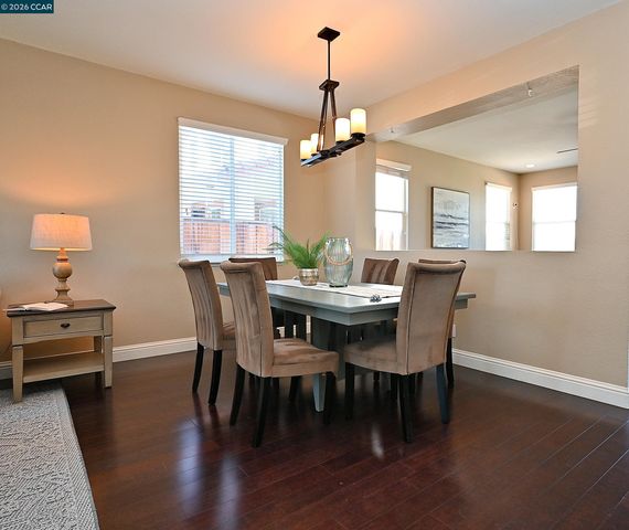 410 Malicoat Ave, Oakley, CA 94561