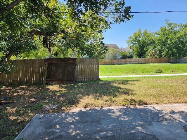 6247 Bryant Pond Drive, Houston, TX 77041