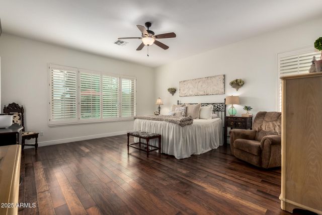 1711 W PRESCOTT Drive, Chandler, AZ 85248