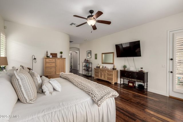 1711 W PRESCOTT Drive, Chandler, AZ 85248