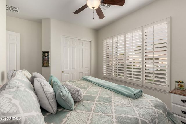 1711 W PRESCOTT Drive, Chandler, AZ 85248