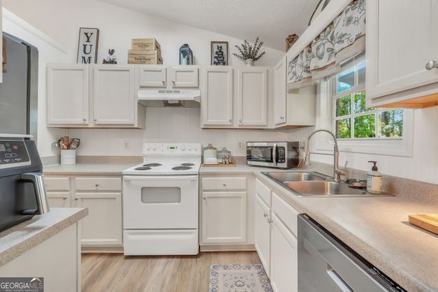 59 Goldfinch Circle, Monticello, GA 31064