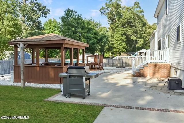 309 Holly Boulevard, Bayville, NJ 08721