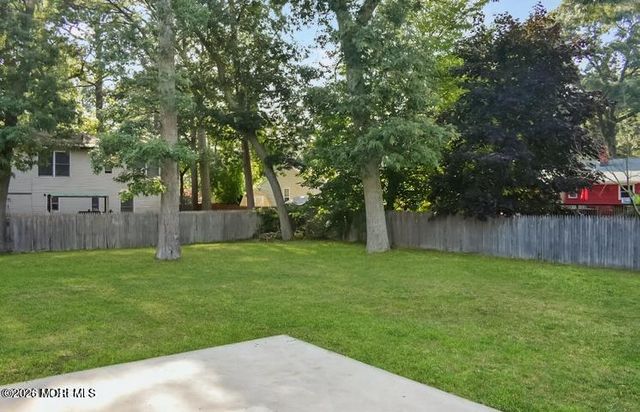 309 Holly Boulevard, Bayville, NJ 08721