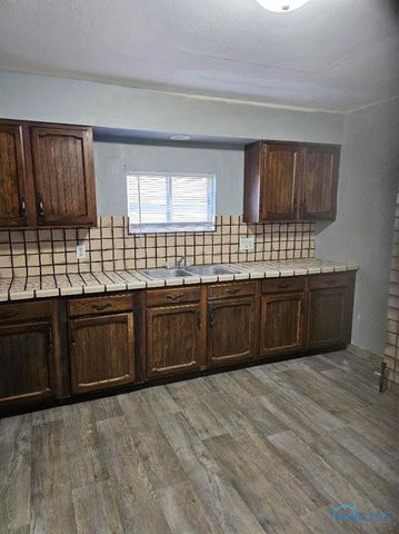 923 Stillman Street, Toledo, OH 43605