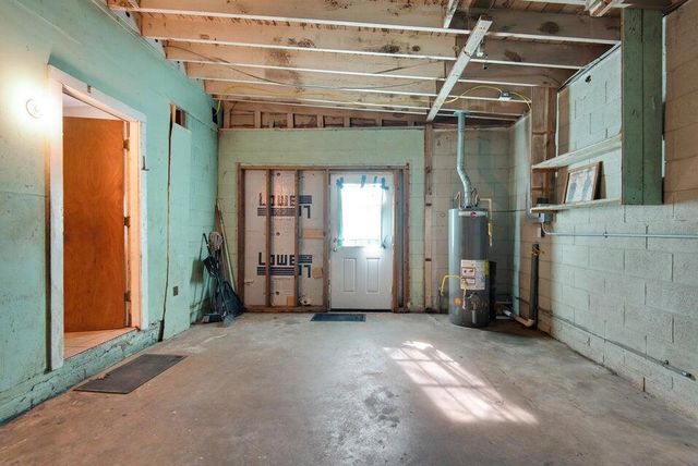 213 Hawthorne Circle, Fort Walton Beach, FL 32547