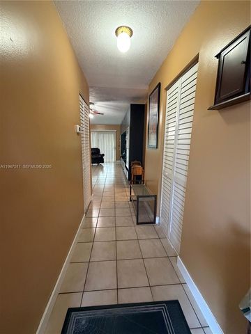 5402 SW 139th Ct, Miami, FL 33175