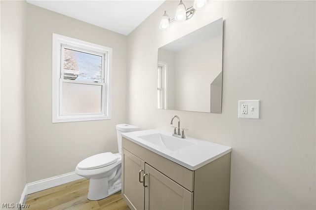 322 W 9th Street, Lorain, OH 44052