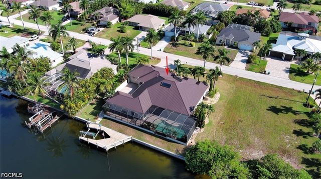 2808 SW 33rd TER, Cape Coral, FL 33914
