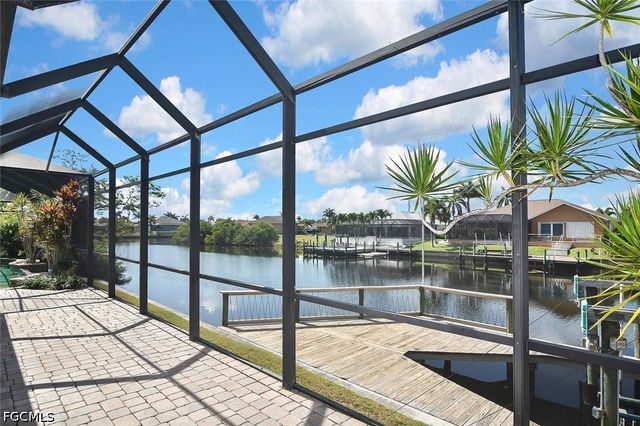 2808 SW 33rd TER, Cape Coral, FL 33914