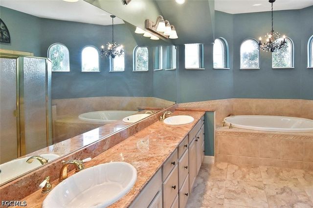 2808 SW 33rd TER, Cape Coral, FL 33914