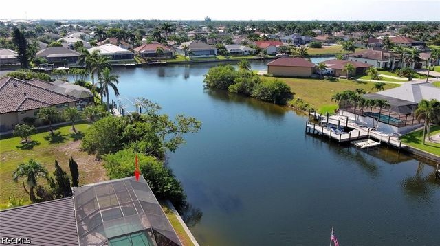 2808 SW 33rd TER, Cape Coral, FL 33914