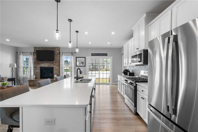 3339 Boettler Street NE, Canton, OH 44721