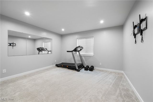 3339 Boettler Street NE, Canton, OH 44721