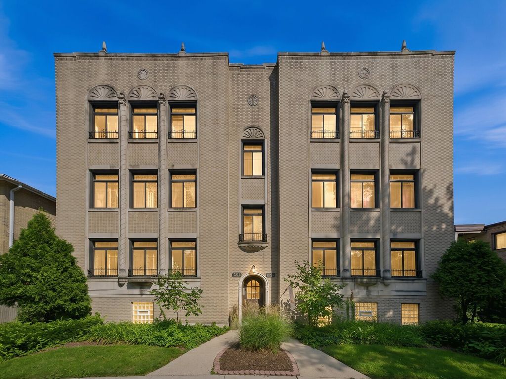 6211 N Mozart Street 2N, Chicago, IL 60659 — photo 2