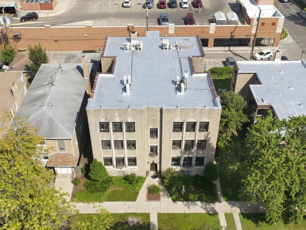 6211 N Mozart Street 2N, Chicago, IL 60659 — photo 4