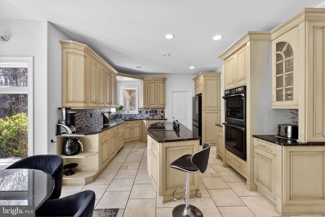 164 OLD NEW YORK RD, Absecon, NJ 08205