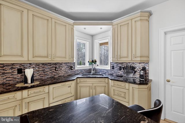 164 OLD NEW YORK RD, Absecon, NJ 08205