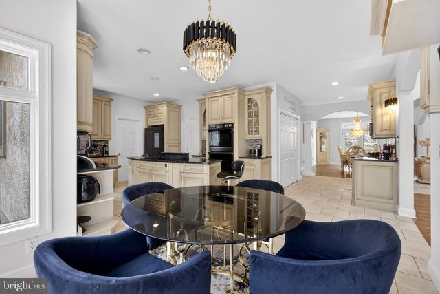 164 OLD NEW YORK RD, Absecon, NJ 08205