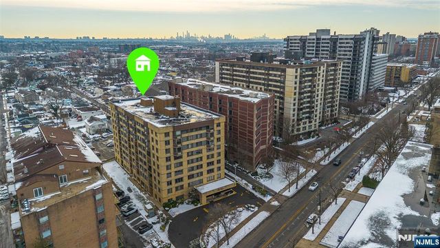 344 Prospect Avenue 2E, Hackensack, NJ 07601