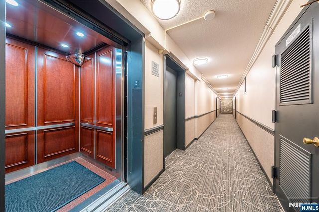 344 Prospect Avenue 2E, Hackensack, NJ 07601