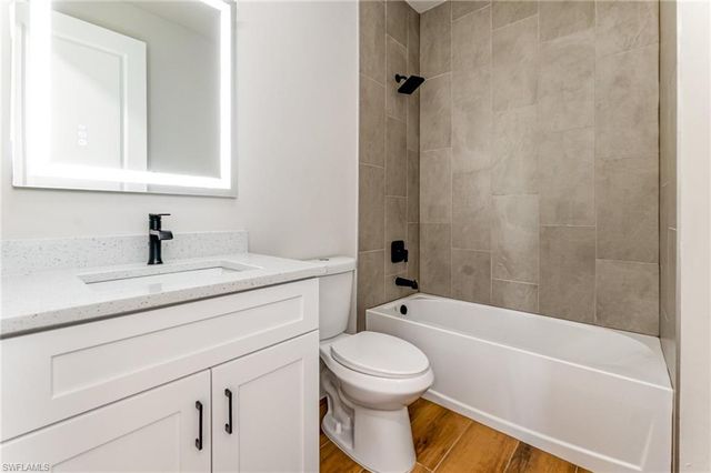 4157 NW 39th AVE, Cape Coral, FL 33993