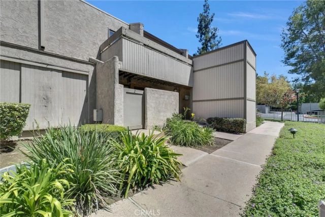 3062 Associated 10, Fullerton, CA 92835