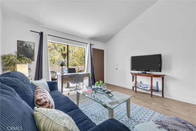 3062 Associated 10, Fullerton, CA 92835