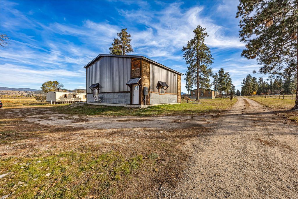 636 Gold Creek Loop, Hamilton, MT 59840 photo 3