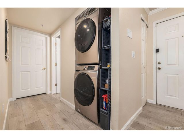 12304 W Cross Dr 103, Littleton, CO 80127