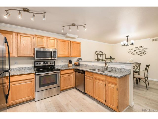 12304 W Cross Dr 103, Littleton, CO 80127
