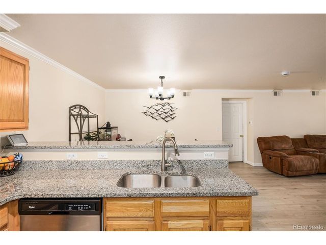 12304 W Cross Dr 103, Littleton, CO 80127