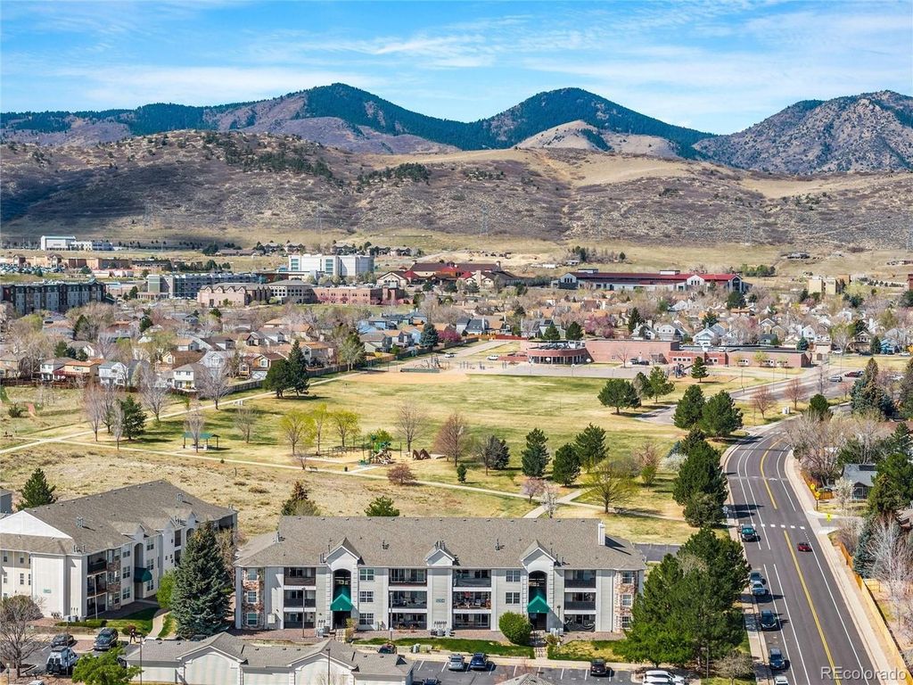12304 W Cross Dr 103, Littleton, CO 80127
