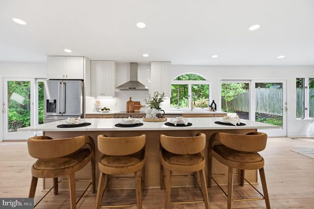 7612 CHANCELLOR WAY, Springfield, VA 22153