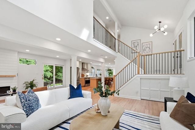 7612 CHANCELLOR WAY, Springfield, VA 22153