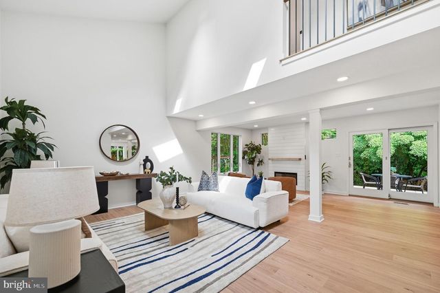 7612 CHANCELLOR WAY, Springfield, VA 22153